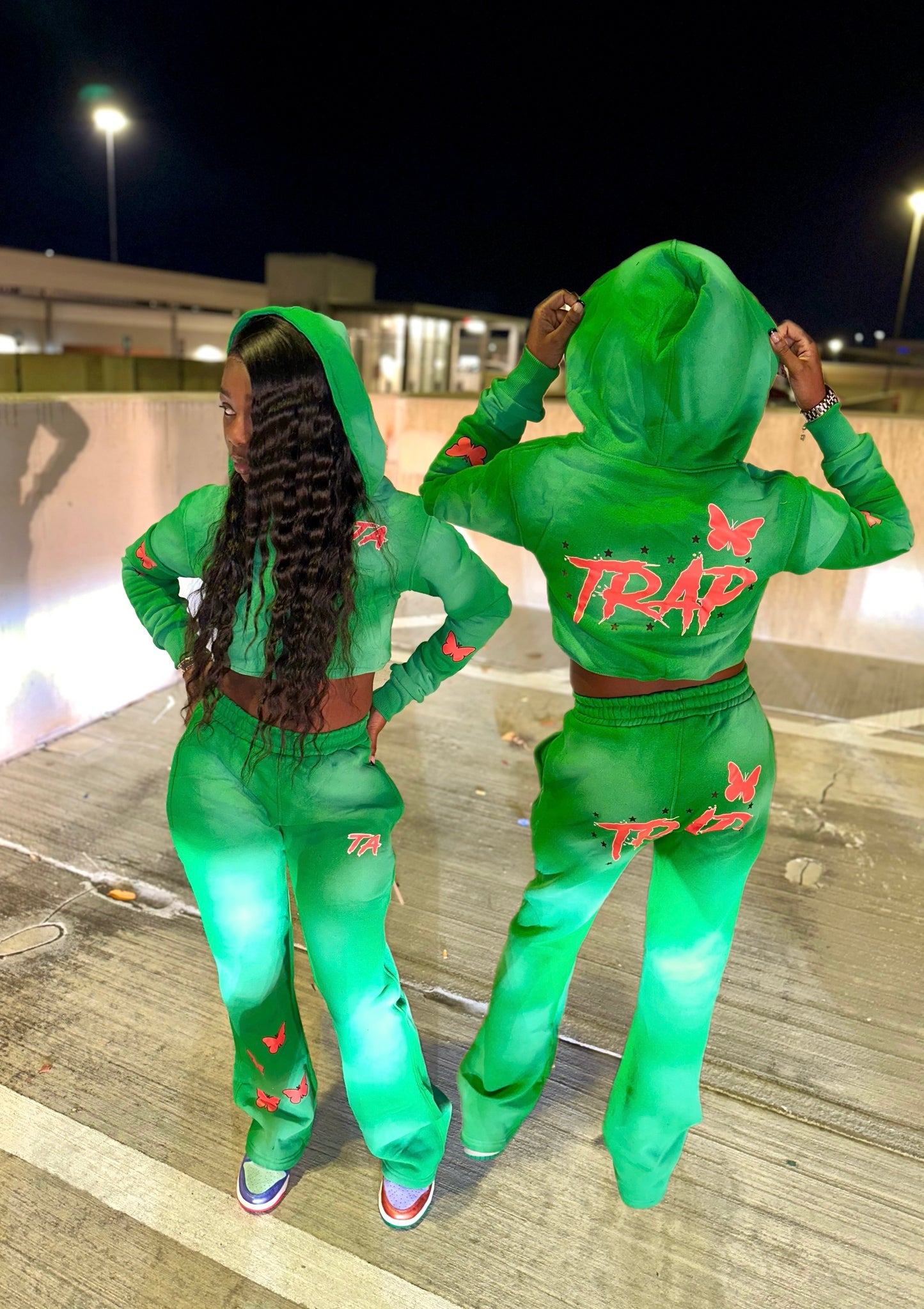 Women crop sweatsuits